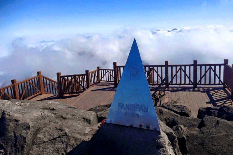Đỉnh Fansipan nóc nhà của Đông Dương kinh-nghiem-du-lich-sa-pa